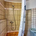 Four-bedroom Magnolija Apartmán
